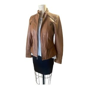 Anne Klein brown leather jacket with buckle collar and quilted details. Size M